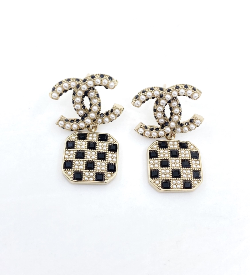 Ch**el earrings